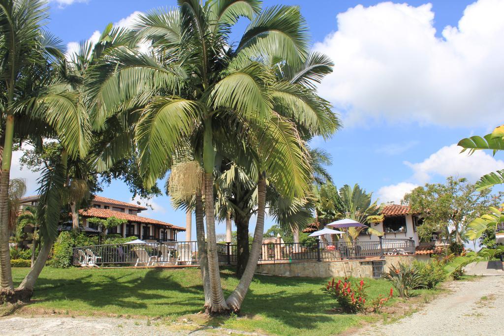Finca Hotel La Esperanza Montenegro Exterior foto